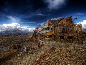 Chacaltaya, Bolivia: How The World's Highest Ski Resort Disappeared Chacaltaya stands at an altitude of 5.375 meters (17634 ft) above sea level. It is the world's highest ski resort. Or it...