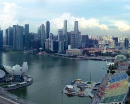 P1080286b 2016 - A view of Marina Bay from the Singapore Flyer