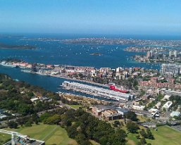 2012-10 Australia (025) 2012 - Looking down on Sydney Harbor from