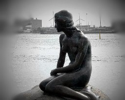 2013-07 Copenhagen City Scenes (02) 2013 - The Little Mermaid, Copenhagen