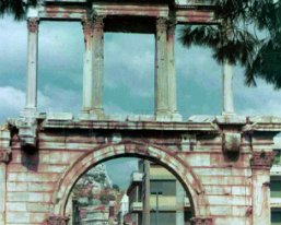 1976-08 Greece (32) 1976 - Hadrians Arch